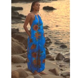 NWT Anthropologie Relaxed Plunging Neckline Jumpsuit Size Large